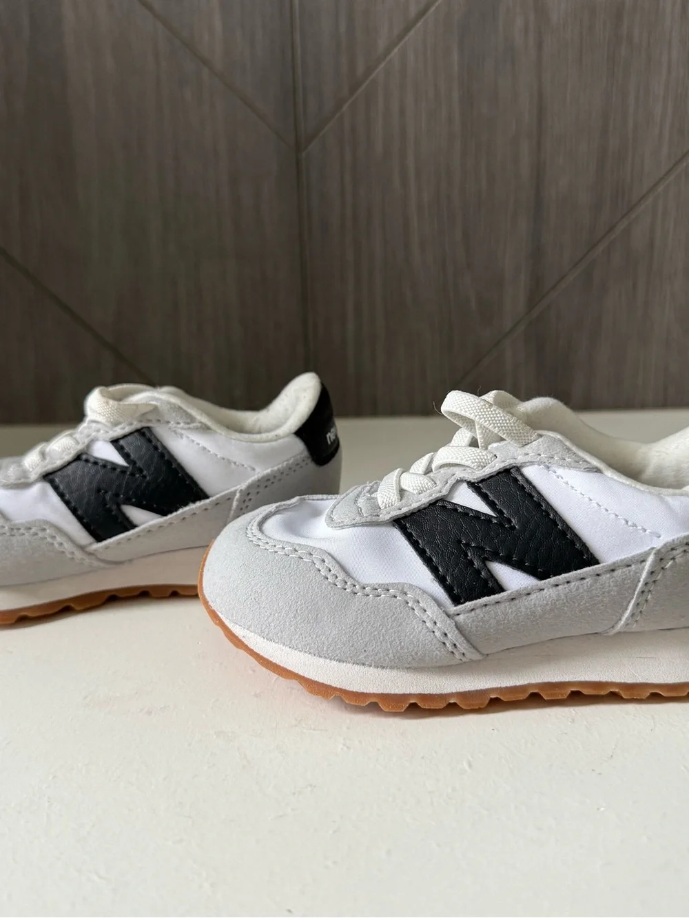 New Balance 237 Toddler White & Gray Sneakers with Black Accent - Picture 3 of 5